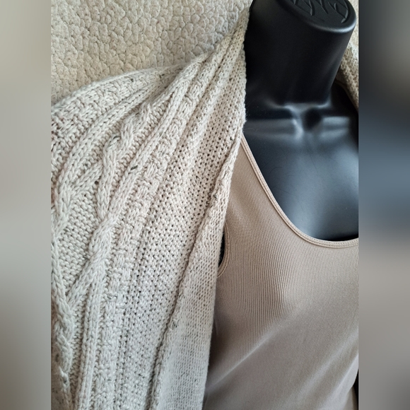 Women's Chaps Beige Cable Knit Cardigan with Pockets - Picture 3 of 13